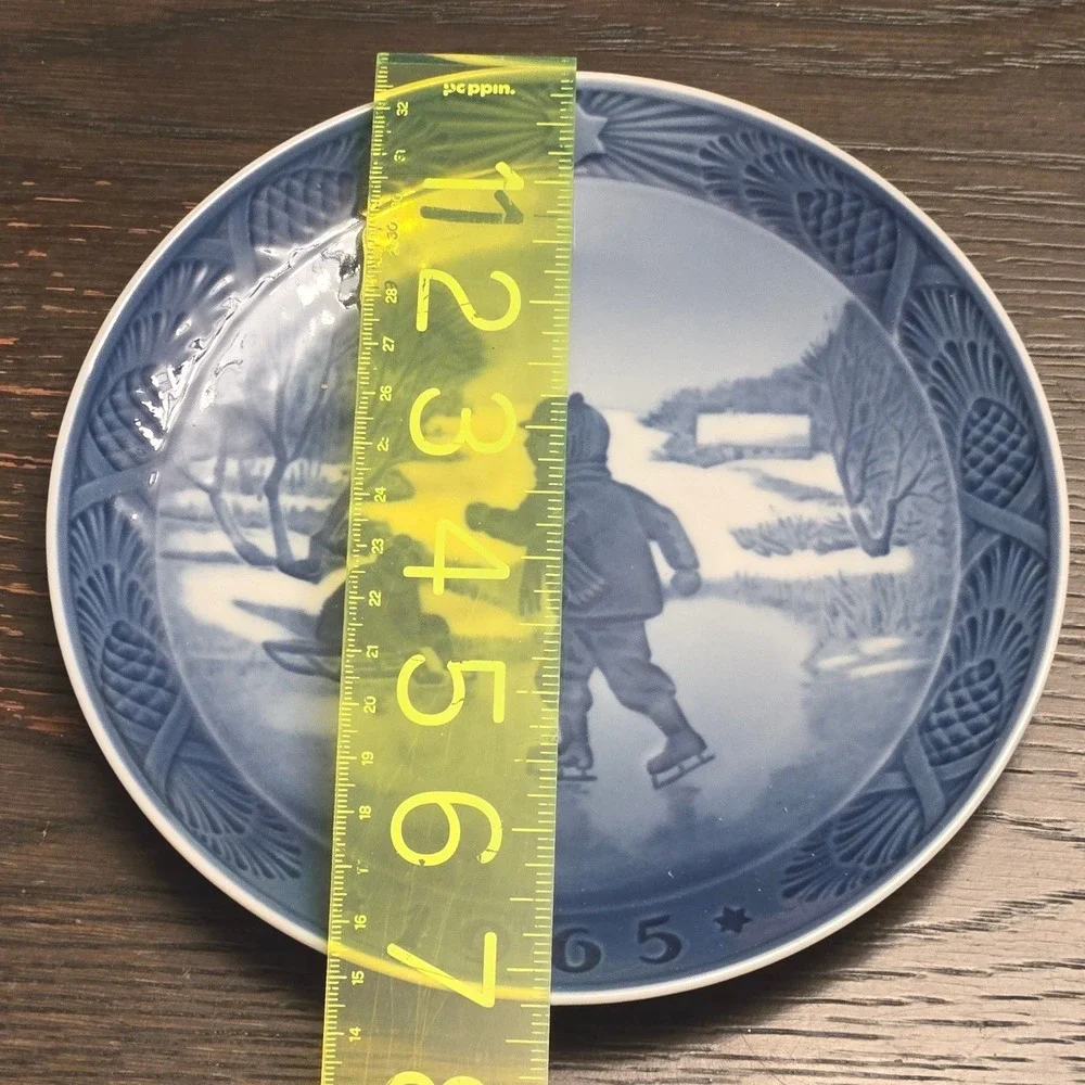 1965 Royal Copenhagen Little Skaters Blue White Porcelain Collector Plate